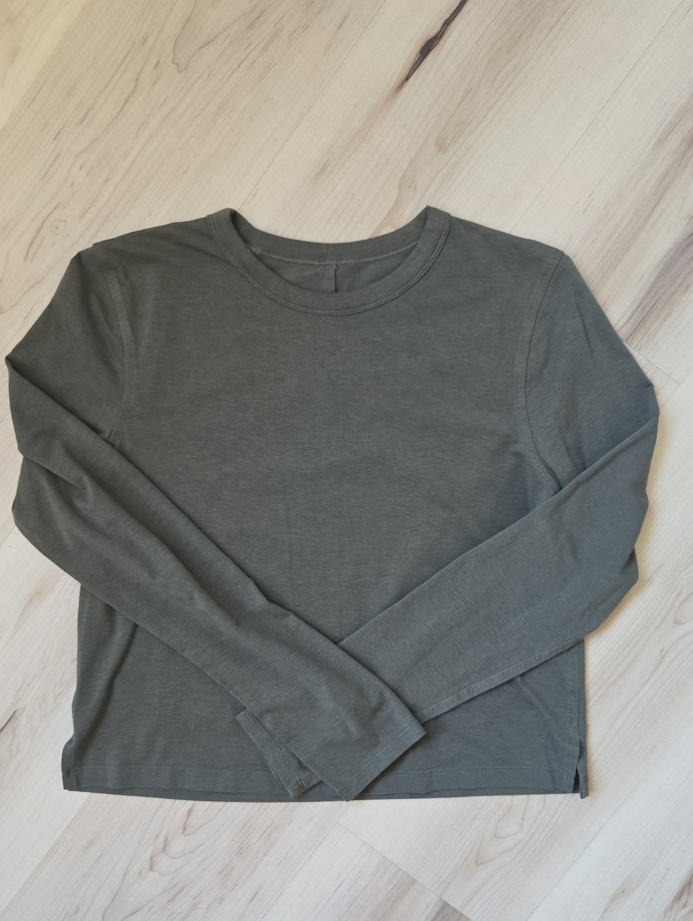 Lululemon Classic-Fit Cotton-Blend Long Sleeve Shirt, Olive Green, Size Small